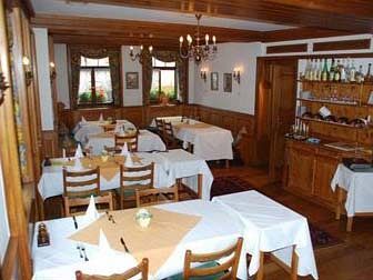 Landhotel Krone Konigsbach-Stein ภายนอก รูปภาพ