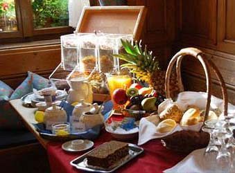 Landhotel Krone Konigsbach-Stein ภายนอก รูปภาพ