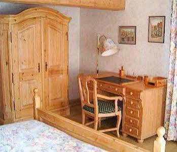 Landhotel Krone Konigsbach-Stein ภายนอก รูปภาพ